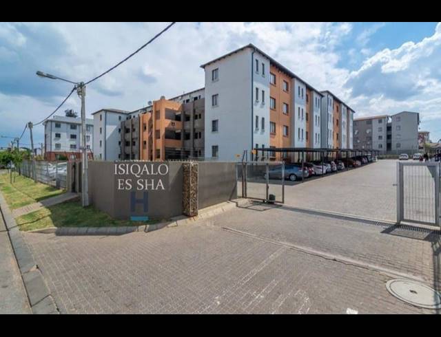 2 BEDROOM PROPERTY TO RENT IN FLEURHOF